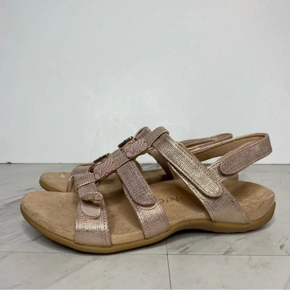 Vionic Amber Adjustable Strap Sandal 8 - Picture 13 of 13